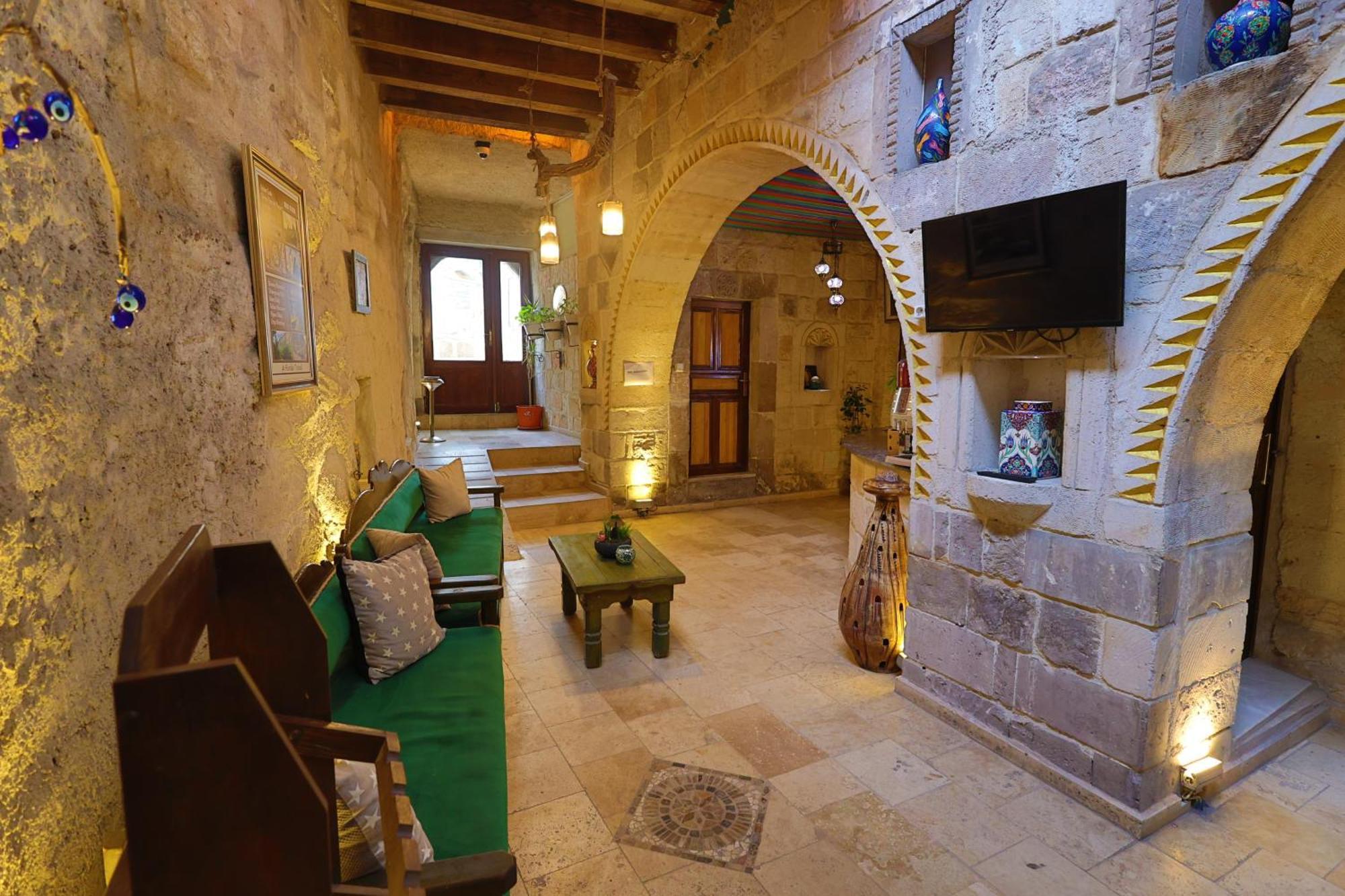 Bedrock Cave Hotel (Adults Only) Göreme Exterior foto